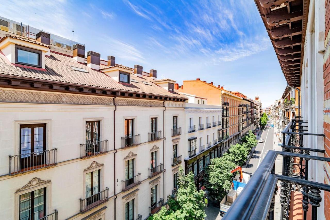 Luxurious Apartment In Calle Atocha By Batuecas Madrid Exterior photo